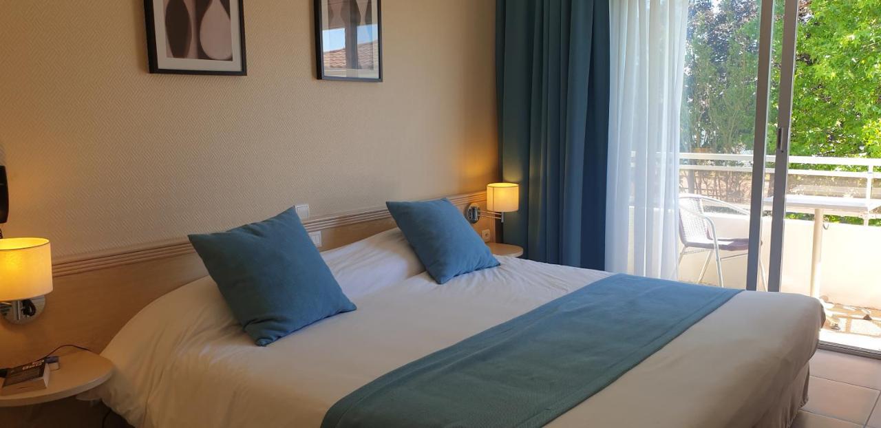 Logis Hotel & Restaurant Le Fleurance Bagian luar foto