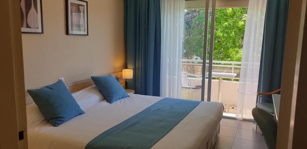 Logis Hotel & Restaurant Le Fleurance Bagian luar foto
