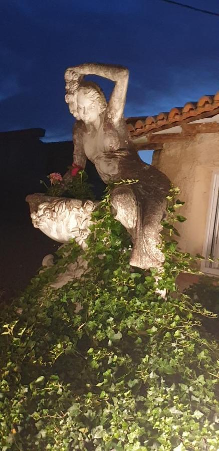 Logis Hotel & Restaurant Le Fleurance Bagian luar foto