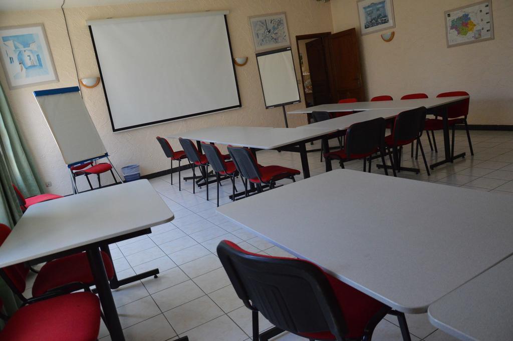Logis Hotel & Restaurant Le Fleurance Bagian luar foto