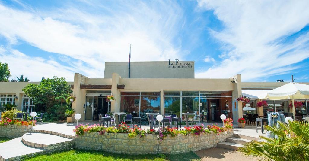 Logis Hotel & Restaurant Le Fleurance Bagian luar foto