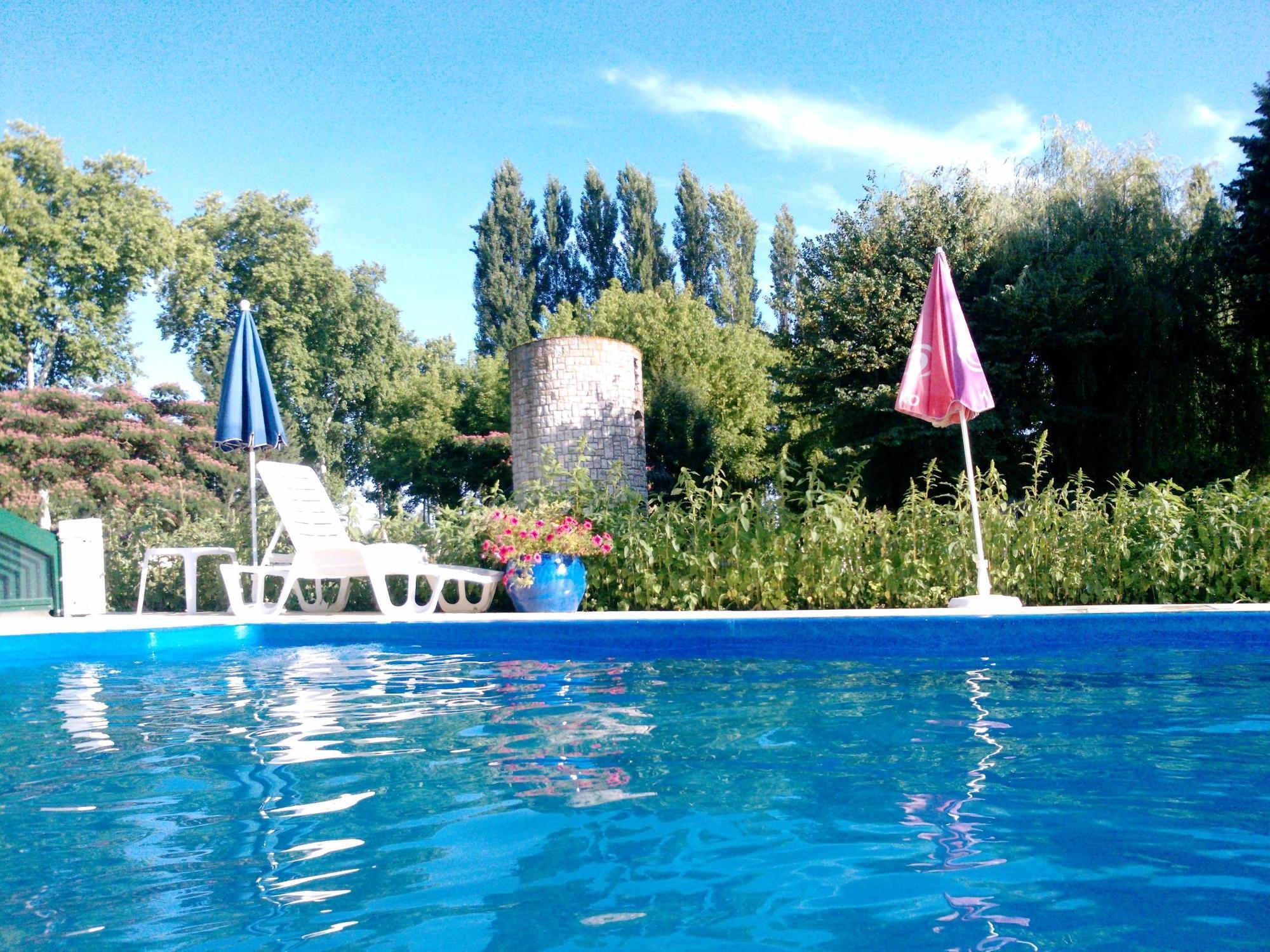 Logis Hotel & Restaurant Le Fleurance Bagian luar foto