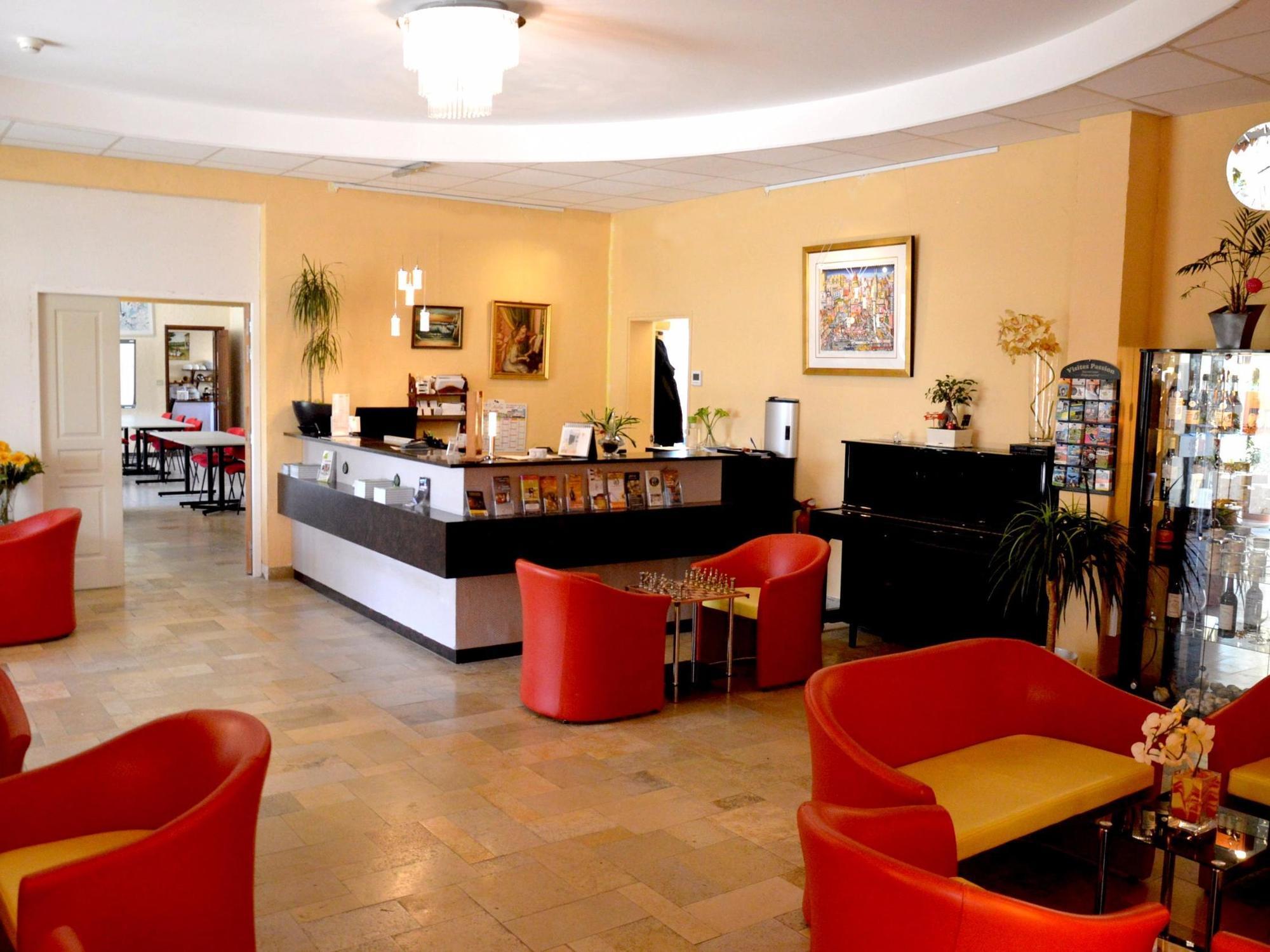 Logis Hotel & Restaurant Le Fleurance Bagian luar foto