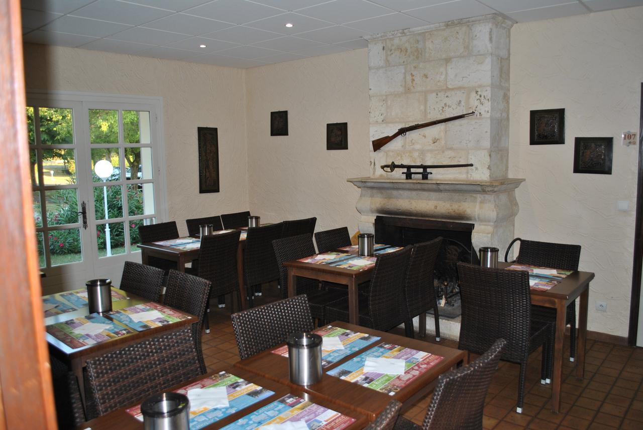 Logis Hotel & Restaurant Le Fleurance Bagian luar foto