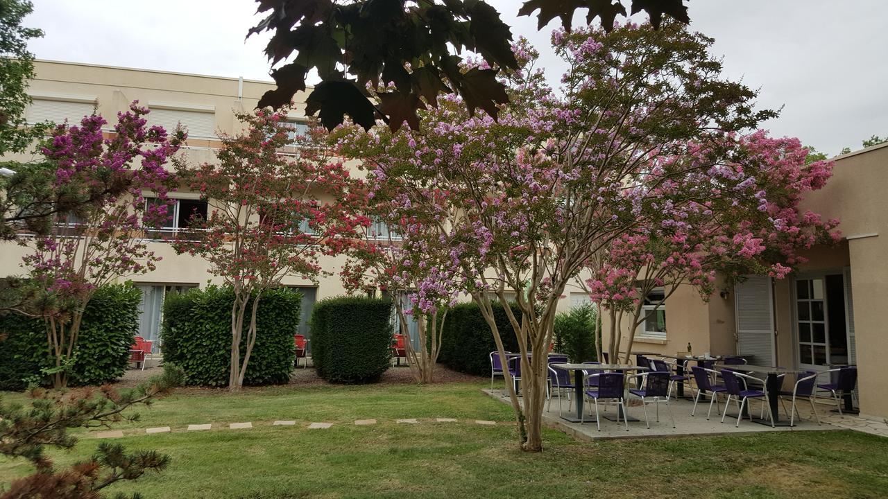 Logis Hotel & Restaurant Le Fleurance Bagian luar foto